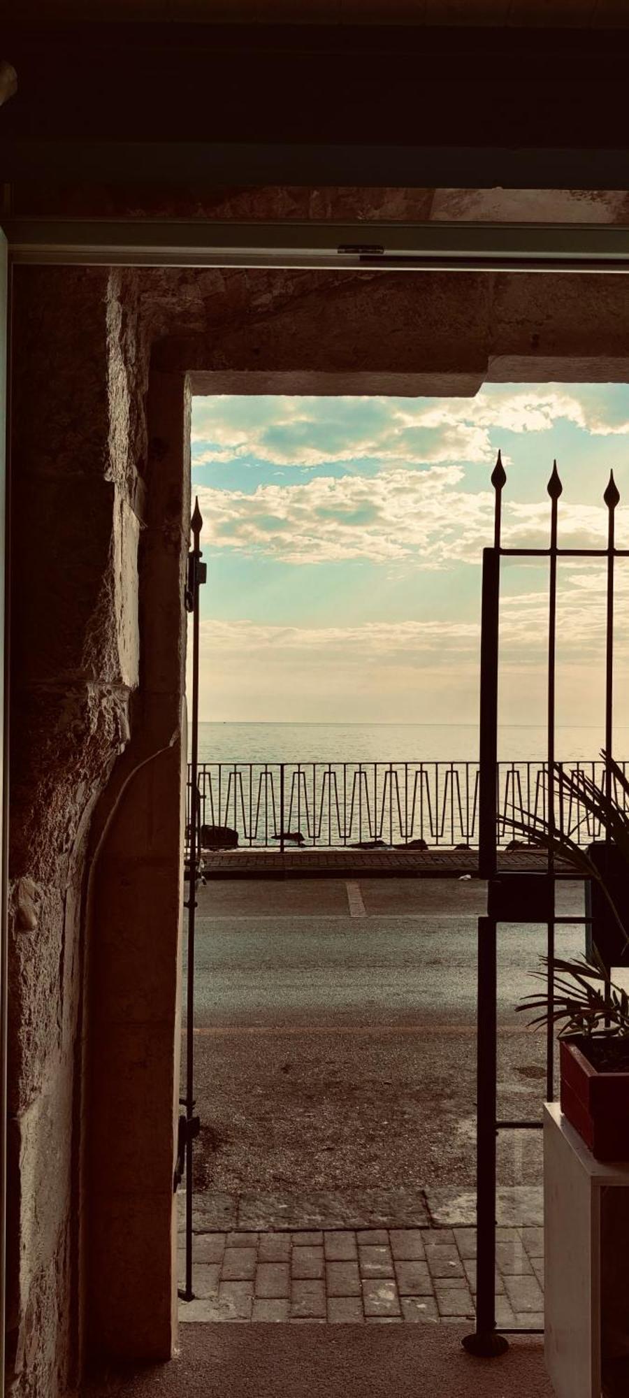 Salty Soul Sea View Ortigia Villa Syracuse Exterior photo