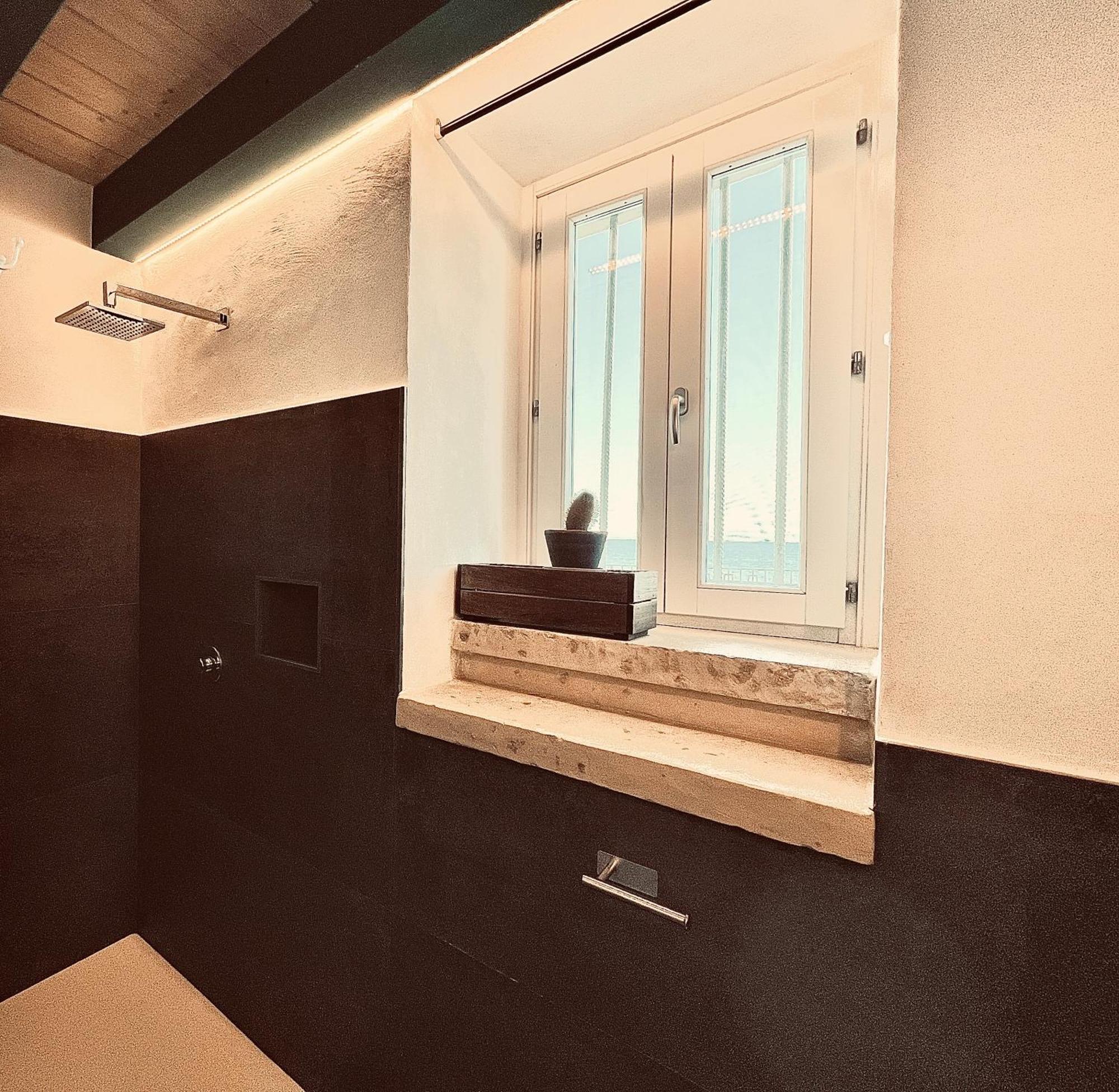 Salty Soul Sea View Ortigia Villa Syracuse Exterior photo
